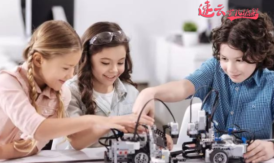 山东机器人编程:现在让孩子学习编程,为时还不晚!~济南机器人编程~机器人编程(图4) 山东机器人编程:现在让孩子学习编程,为时还不晚!~济南机器人编程~机器人编程(图4)