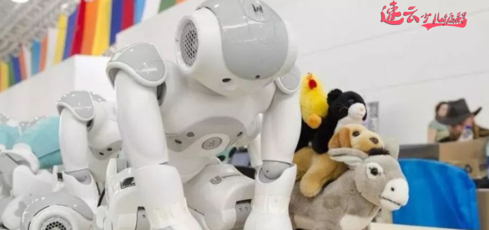 济南少儿编程:解读机器人编程和少儿编程是一种吗?~(图5) 济南少儿编程:解读机器人编程和少儿编程是一种吗?~(图5)